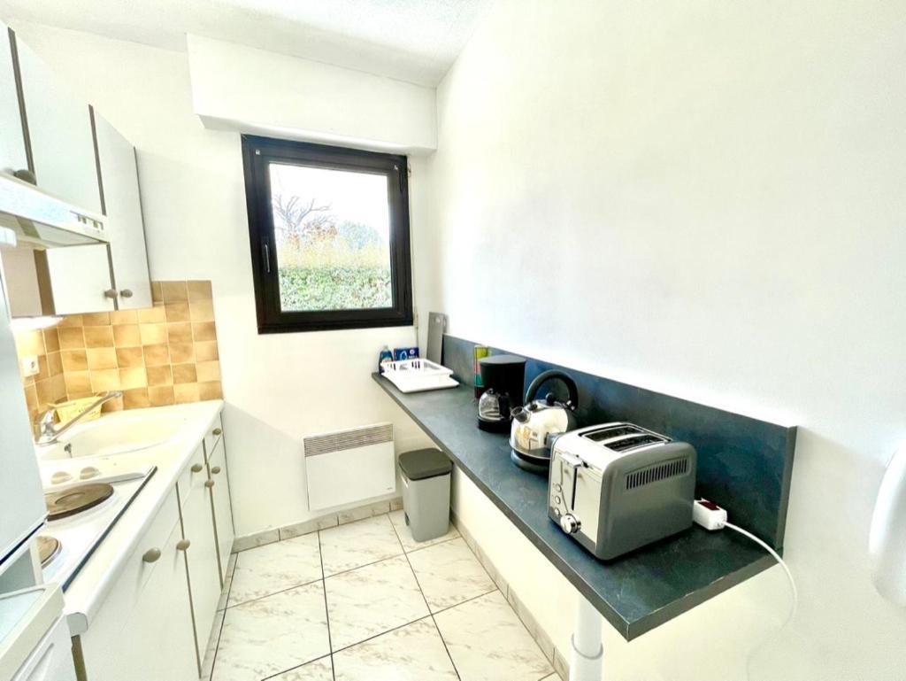 Appartamento Charmant Rez De Jardin - 900M Plage De Pontaillac Royan Esterno foto