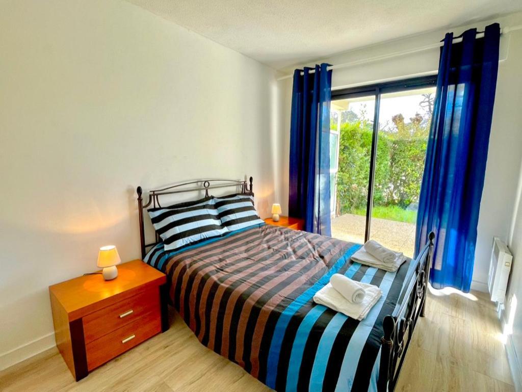Appartamento Charmant Rez De Jardin - 900M Plage De Pontaillac Royan Esterno foto